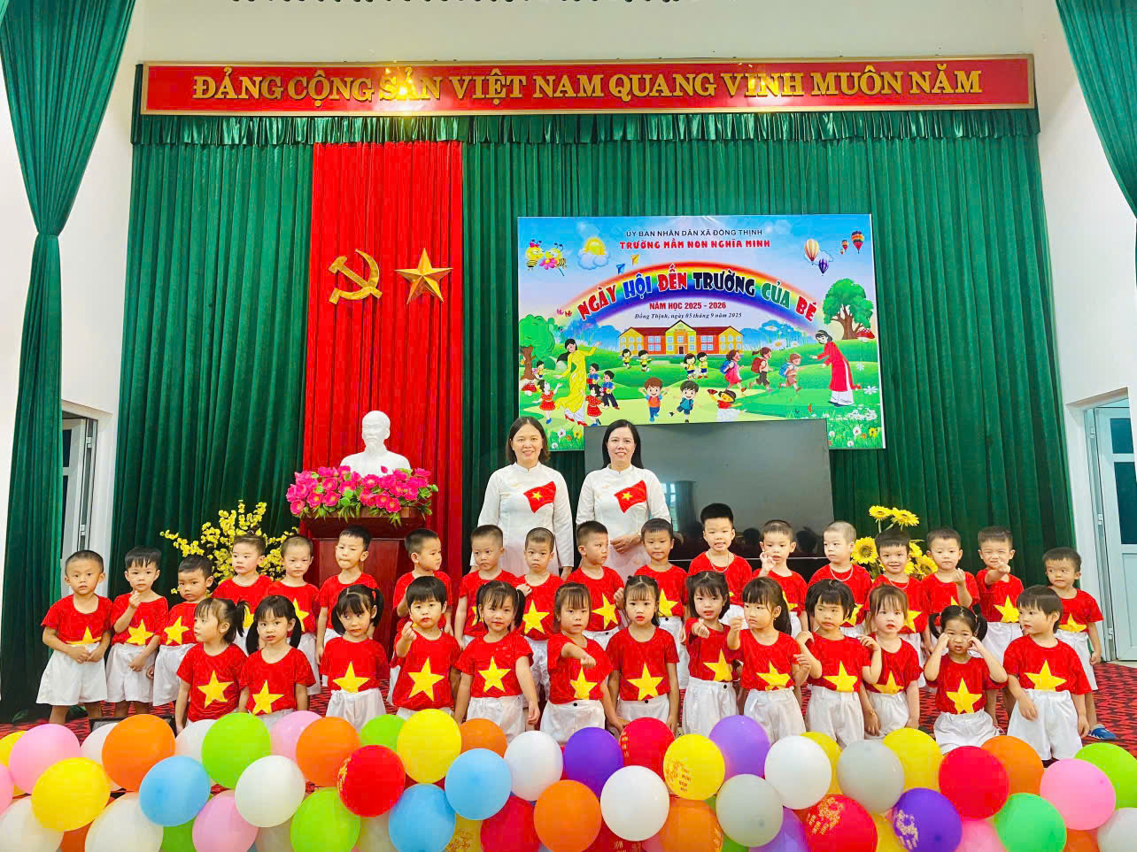 Ảnh khai giảng năm học mới lớp 4 tuổi A