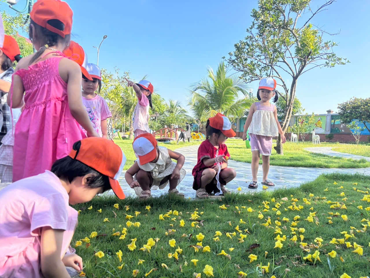 Lớp 4 tuổi A2 – “Mỗi khoảnh khắc đều là một cơ hội để trẻ trưởng thành”
