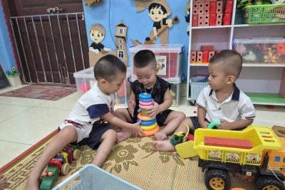 Cùng con bước vào hành trình đầu tiên tại trường mầm non