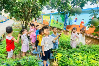Không khí những ngày đầu năm học của các con lớp 4 tuổi A2 trường Mầm non Đồng Thịnh B
