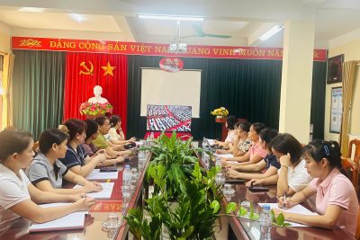 Trường Mầm non Đồng Thịnh B tham gia Hội nghị nghiên cứu, học tập, quán triệt và triển khai thực hiện Nghị quyết của Ban Chấp hành Trung ương Đảng khóa XIV.