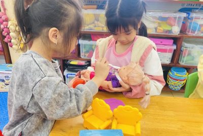 Hoạt động chơi lớp 5 tuổi A