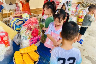 Khuyến khích trẻ mẫu giáo tham gia các hoạt động học tập theo phương pháp “học bằng chơi”