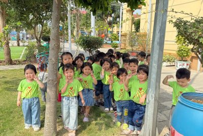 Lớp 3 tuổi b bài tuyên truyền tháng 3 : Hạnh phúc của bé