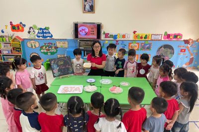 Lớp 3 Tuổi A – Hoạt động trải nghiệm Tết Hàn thực