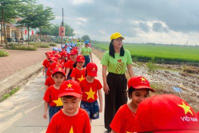 Hoạt động trải nghiệm thăm quan trường tiểu học _ Lớp 5 tuổi B