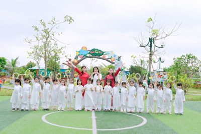🎓✨Khép lại một năm học với những thành công rực rỡ✨🎓 🌈 Một hành trình đã khép lại với thật nhiều dấu ấn đáng tự hào.
